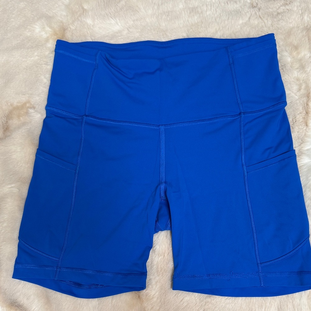 FAST AND FREE SHORT 6" *NON-REFLECTIVE
Cerulean Blue